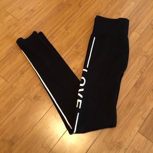 Black “love” cotton leggings